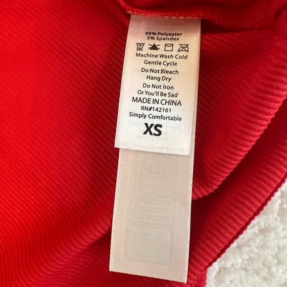 LulaRoe Leann ruffle top. Size XS. - Picture 7 of 7